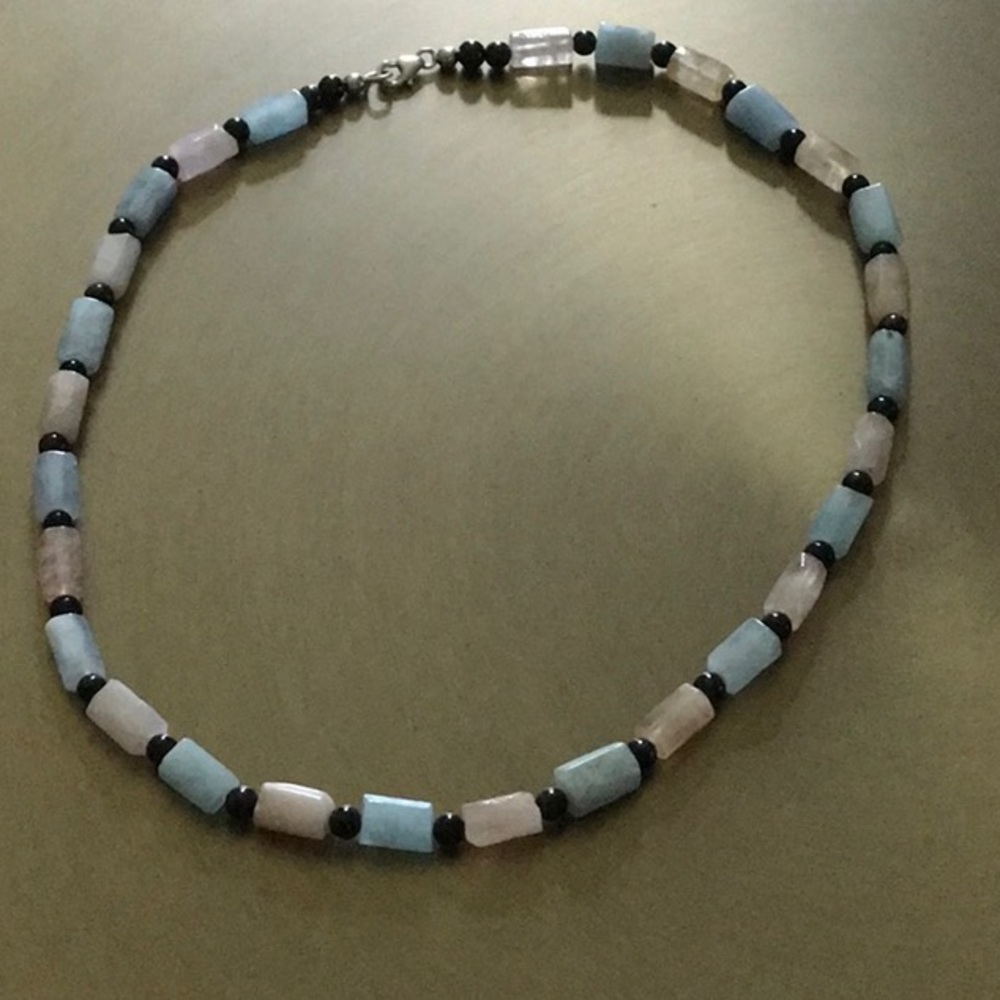Multi Beryl & Black Agate Beaded Necklace 20 Inches in Sterling Silver 256.80er
